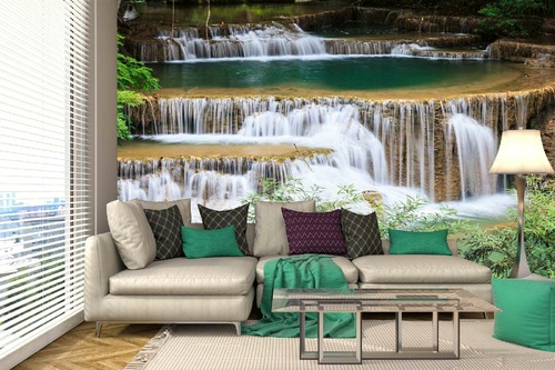 Vlies Fototapete - Thailändischer Wasserfall 375 x 250 cm